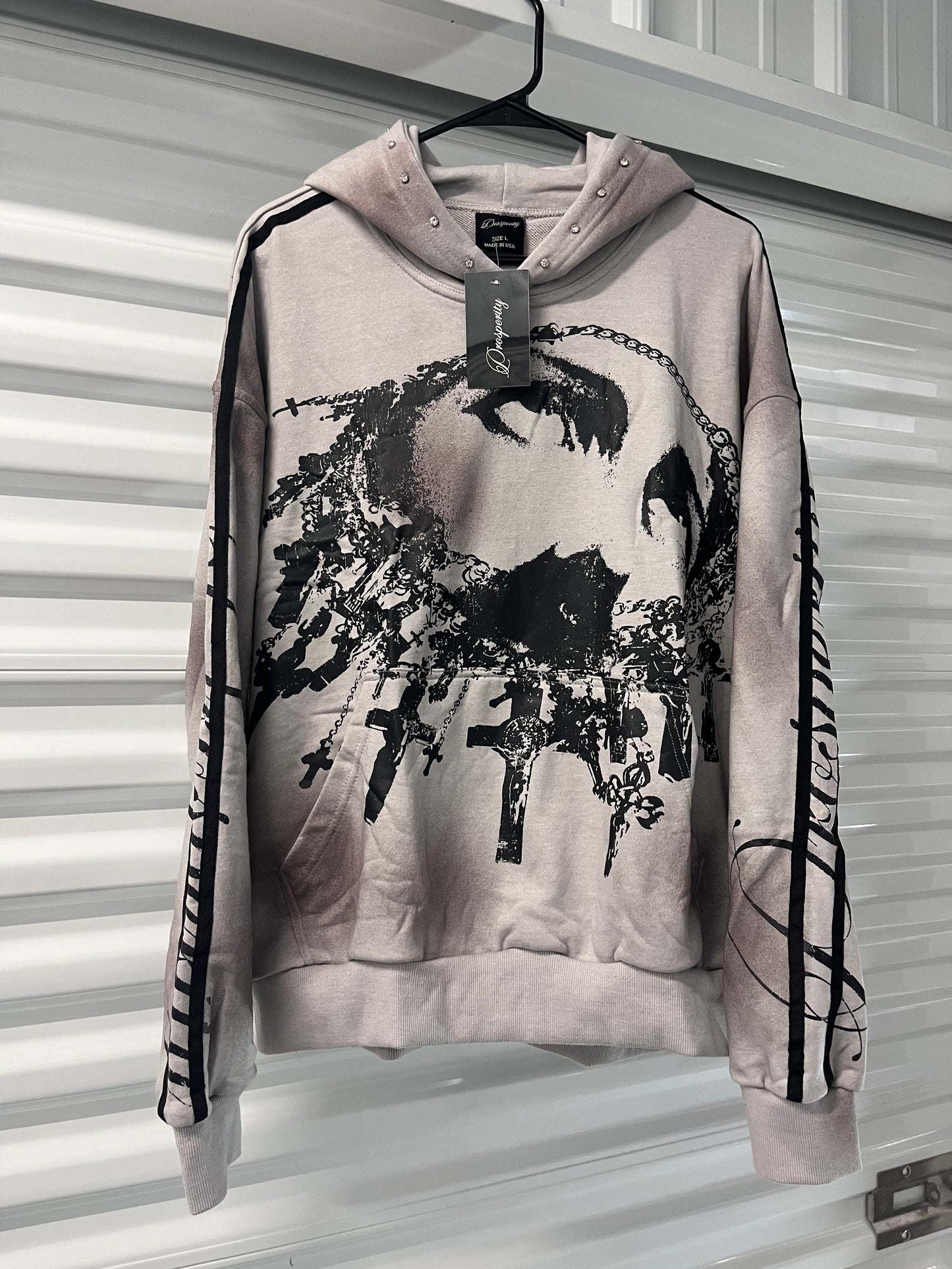 PROSPERITY HOODIE - WASHED GREY